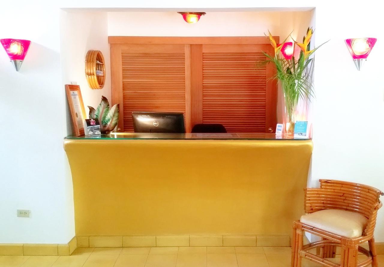 Hôtel Idle Awhile Beach à Negril Extérieur photo