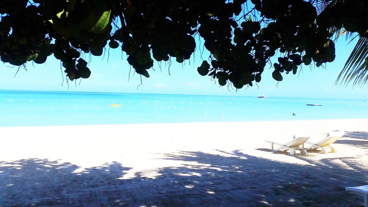 Hôtel Idle Awhile Beach à Negril Extérieur photo